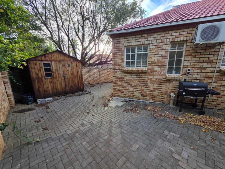 4 Bedroom Property for Sale in Pentagon Park Free State